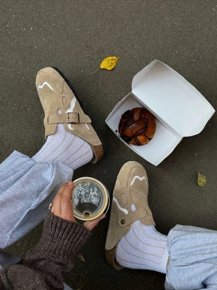 DCRB Wavey Clogs - Beige - Image 7